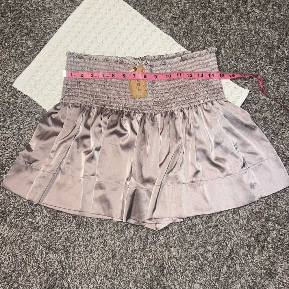 NWT Natural Life Flare Short M - Picture 4 of 7